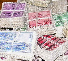 A set of stamps partitioned into bundles: No stamp is in two bundles, no bundle is empty, and every stamp is in a bundle. Indiabundleware.jpg