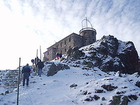 Vue de l'observatoire météorologique.