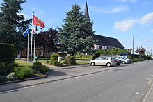 Ang Town Hall ug Simbahan sa Le Caule-Sainte-Beuve