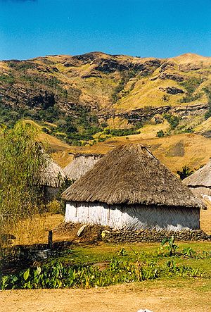 Navala village, Viti Levu, Fiji. עברית: כפר נב...