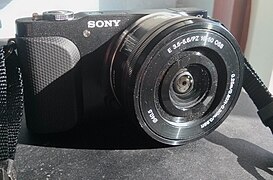Un Sony NEX-3N noir
