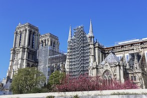 Vista de Notre-Dame dos años después del incendio.