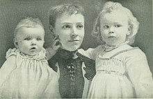Helen Taft with her two elder children (1892) Recollections of full years (1914) (14786297583).jpg