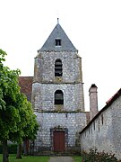 Tour-clocher de l'église.