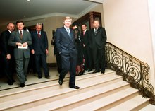 Akhmetov with Donbas oligarch Serhiy Taruta Fedorenko. g1.tif