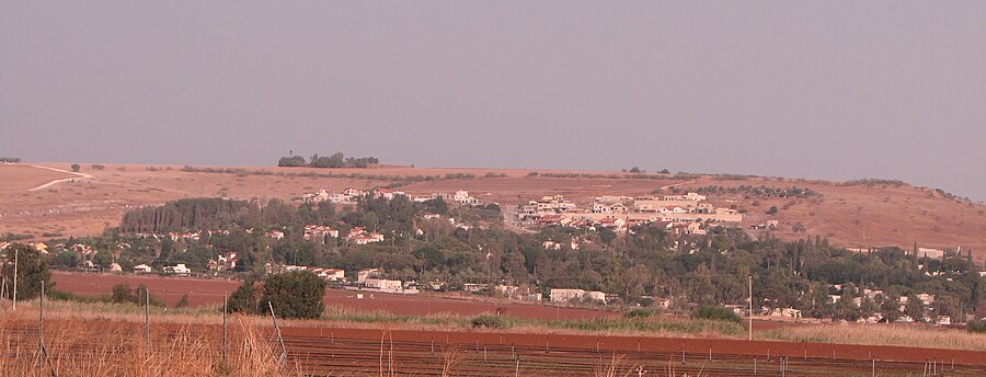 Widok na Bet ha-Szitta. Powyżej widoczna krawędź płaskowyżu Ramot Jissachar