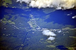 Aerial view of Roscoe from the south (2013)