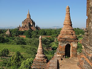 Kuil di Bagan