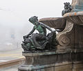 Detail Broderbrunnen, Bronzeguss (August Bösch, 1896)