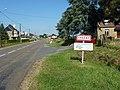 Panneau d'entrée au village.