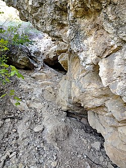 A Csővári 2. sz. barlang két bejárata