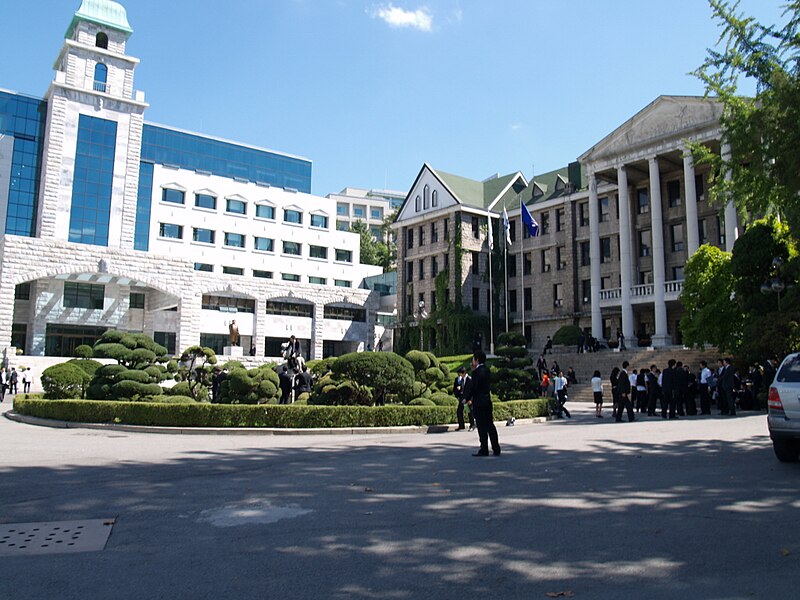 파일:Hanyang admin bldg.jpg