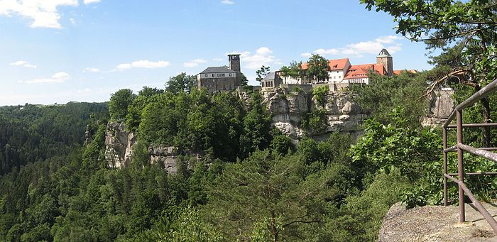 Blick auf Burg Hohnstein vom Ritterstein