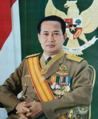 Official portrait of Suharto