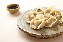 Jjinmandu (steamed dumplings).jpg