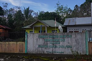 Kantor kepala desa Mangkarap