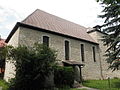 Kirche mit Ausstattung, Kirchhof mit Einfriedung, Gefallenendenkmale und Glockenhaus