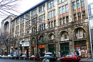 Kunsthaus tacheles.berlin.II.JPG