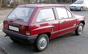 Трёхдверный Opel Corsa после 1987 года
