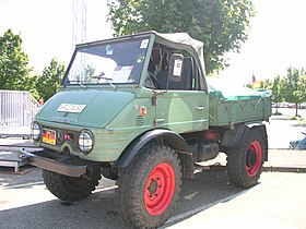 Unimog 421