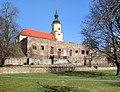 Einzeldenkmal des Rittergutes Obernitzschka: Schlossruine Obernitzschka (Souterraingeschoss) – (siehe auch Sachgesamtheitsliste – Obj. 09302792)