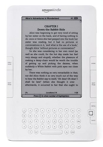 English: The second generation Amazon Kindle, ...