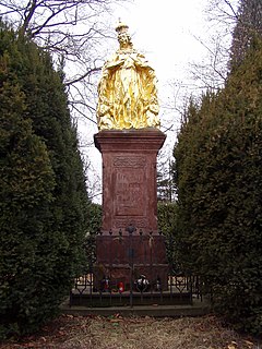 Socha Panny Marie Ochranitelky v Bohuslavicích