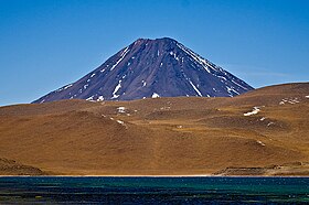 Chiliques volcano.jpg