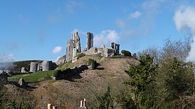 The Royalist stronghold Corfe Castle was destroyed in the English Civil War Corfe Castle Dorset.jpg
