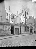 Façade sur rue des vestiges de l’ancien couvent en 1899.