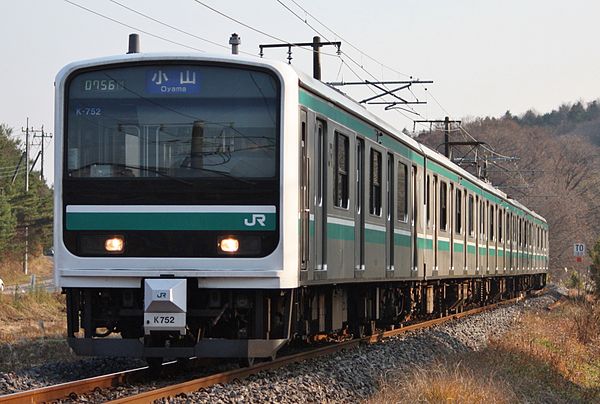 600px-E501_K752_in_Mito_Line.jpg