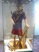 Figurine eines Soldaten der Hilfstruppenkavallerie