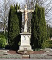 Hochkreuz auf dem Friedhof