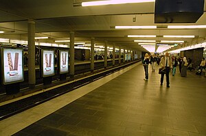 Jernbanetorget stasjon.jpg