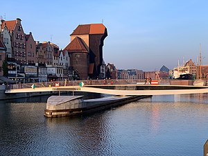 Fußgängerbrücke zur Speicherinsel