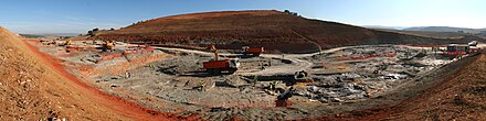 Vue panoramique des fouilles paléontologiques de Lo Hueco