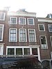 Huis met rechte gevel