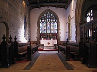 Interior da Igreja de St Giles, Durham (Churchmanship central)