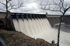 Table Rock Dam Apr 2008 Flood Spillways Open f...