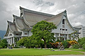 Дом медитацій буддистської організації Тцу Чи в Хуаляні