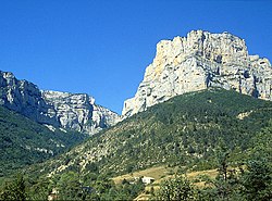 Skyline of Treschenu-Creyers