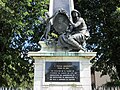 Monument für Madame Boucicaut in Verjux, Detailansicht.