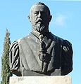 Estatua de Doctor Cerrada