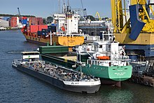 Various vessel types in the Port of Rotterdam Arklow Valiant (IMO 9772541).jpg