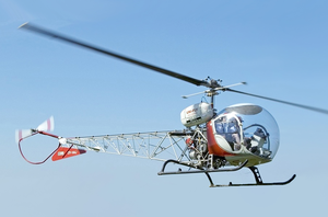 Bell 47G-5 Uni Fly, STA Stauning, Дания (обрезано) .png