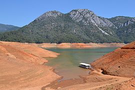 The boat that goes across Shasta Lake to Shasta Caverns.