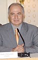 Q400837 Ahmed Chalabi in september 2003 geboren op 30 oktober 1944 overleden op 3 november 2015