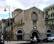 Facade of the church. Fronting Via Cesare Battisti Chiesa dei Catalani facade 7-12-2020.jpg