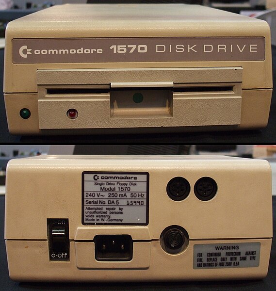 569px-Commodore_1570_01.JPG