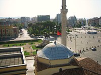 Et'hem Bey-moskee vanuit Klokkentoren